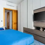 I Tre Delfini In Center-sorrento Coast Appartement