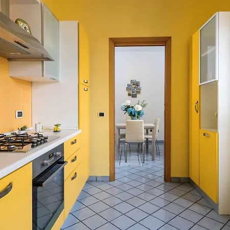 I Tre Delfini - In Centro * Vico Equense